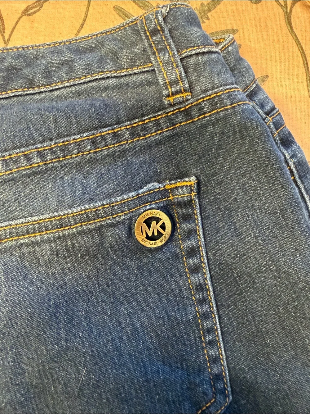 EUC Michael Kors Skinny Jeans Size 4